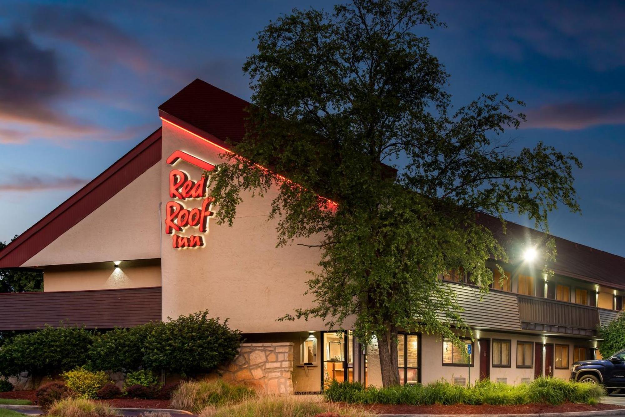 Red Roof Inn Indianapolis North - College Park Exterior foto